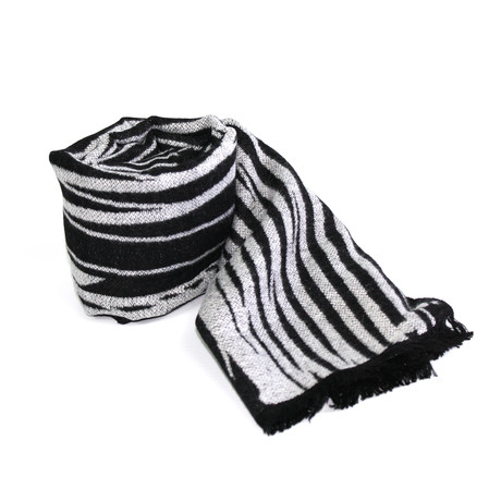 Abstract Bamboo Scarf // Black + White