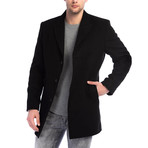 PLT8361 Overcoat // Black (XL)