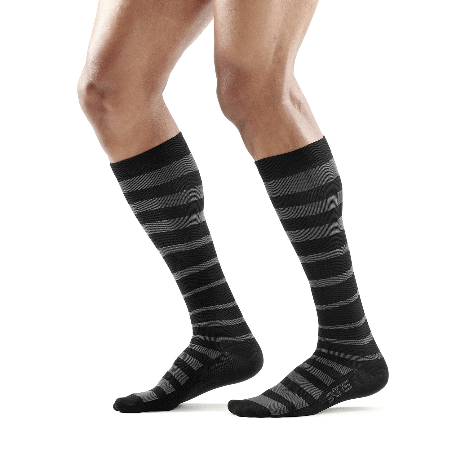 Travel & Recovery Compression Socks // Black + Charcoal (XS) - SKINS ...