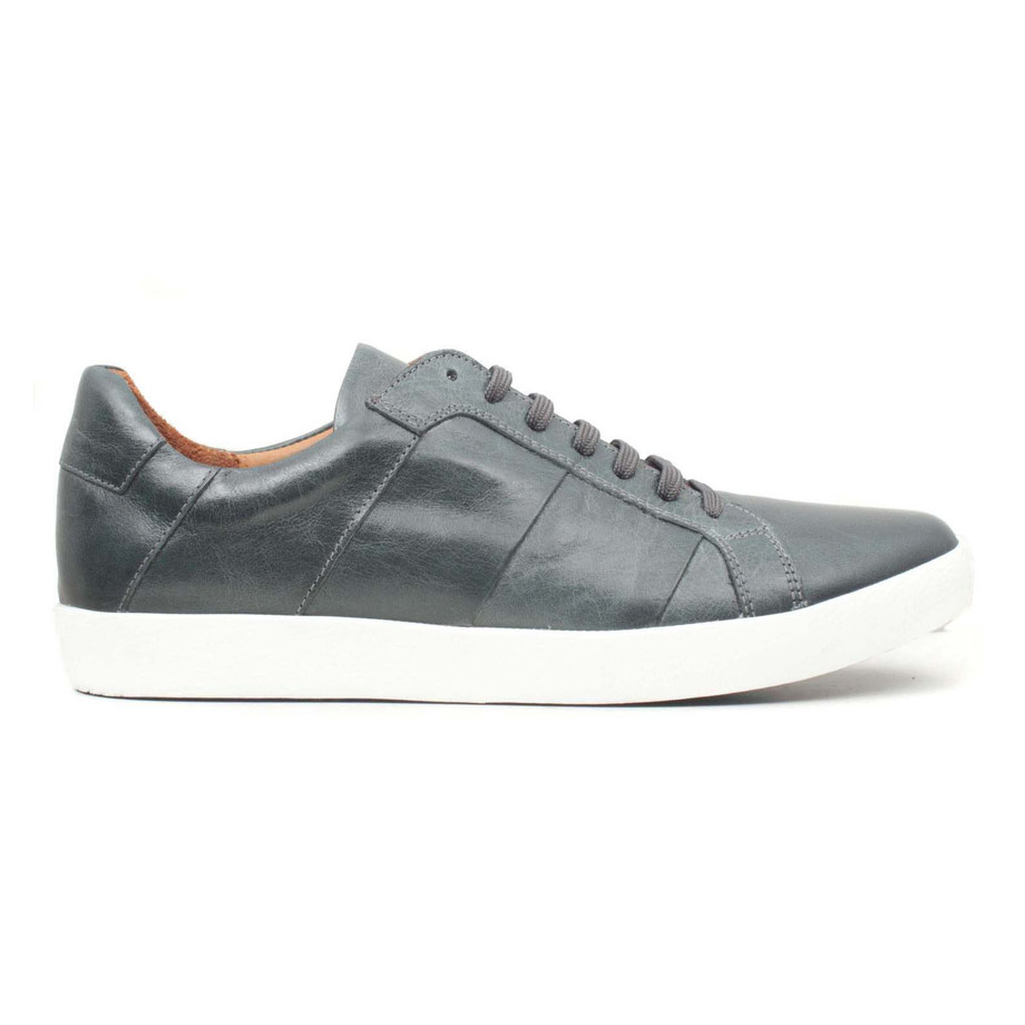 Molyer - Contemporary Leather Footwear - Touch of Modern