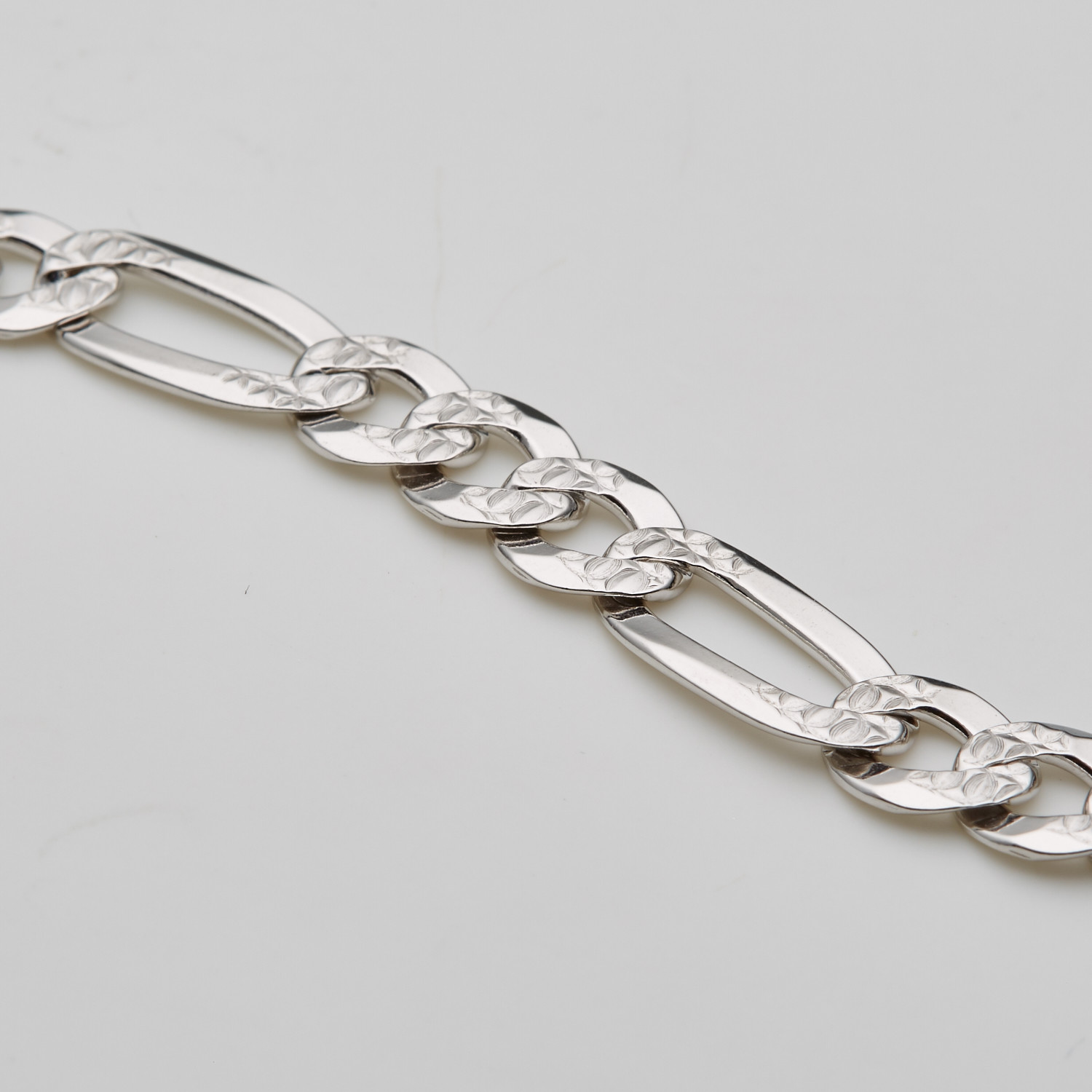 Thick Diamond Cut 3+1 Figaro Chain Necklace // 7.5mm (28