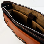 Parkland Messenger // Beige (Black)