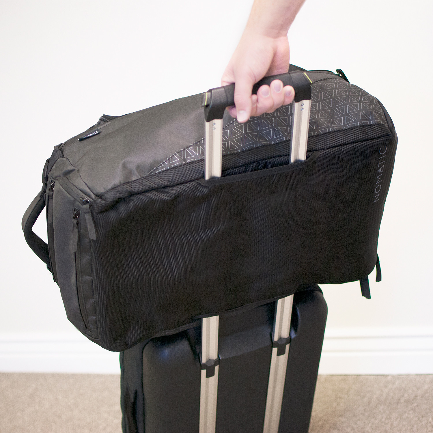 travel luggage 40l