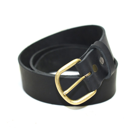 Plain & Simple Leather Belt // Gold/Brass Buckle // Black (28-30")