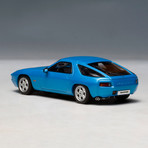 Porsche 928 // Blue