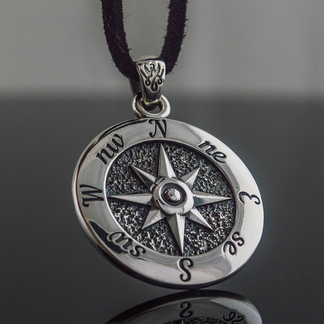 Sailor's Collection // Compass Pendant