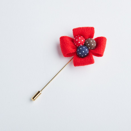 Knit Polka Dot Flower Lapel Pin // Red
