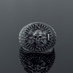 Skull Compass Ring // Silver (13)