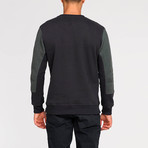 Horizontal Color Block Crew Neck Sweatshirt // Green (M)