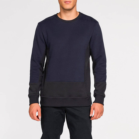 Horizontal Color Block Crew Neck Sweatshirt // Navy Blue (XS)