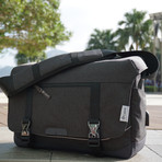 Vista Messenger Bag + Anti-Theft Security Blanket (Charcoal Black)