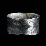 Pre-Columbian Nazca Silver Finger Ring - Stippled an Diamond Motif // Peru. Ca 300-500 CE