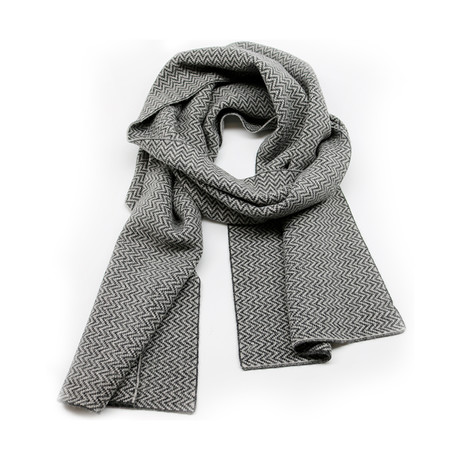 Jacquard Scarf + Waves Design // Grey (Heather Charcoal, Light Grey)