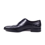 Triso Oxford // Black (Euro: 39)