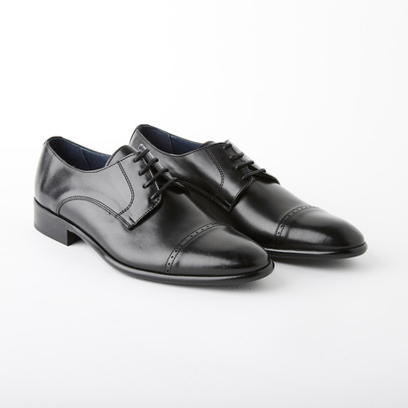 Esteban Dress Shoe // Black (Euro: 42)