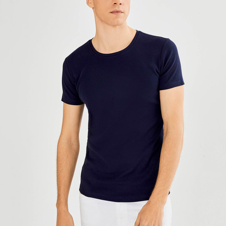 Basic T-Shirt // Navy Blue (S)