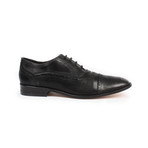 Brogue Detail Dress Shoe // Black (US: 6.5)
