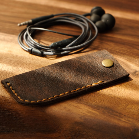 Odin Earphones Case // Dark Brown