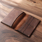 Walter Plane Icon Passport Case // Brown