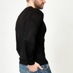 Wool Round Neck Pullover // Black (2XL)