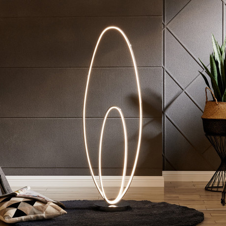 Milan LED Floor Lamp // Chrome