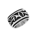 Raised Swirl Design Ring // Black + Silver (Size 9)
