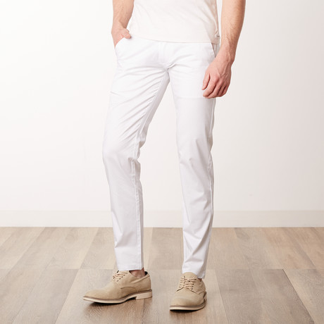 Comfort Fit Dress Pant // White (30WX32L)