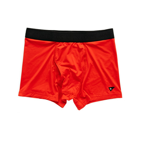 The Boxer // Red (S)