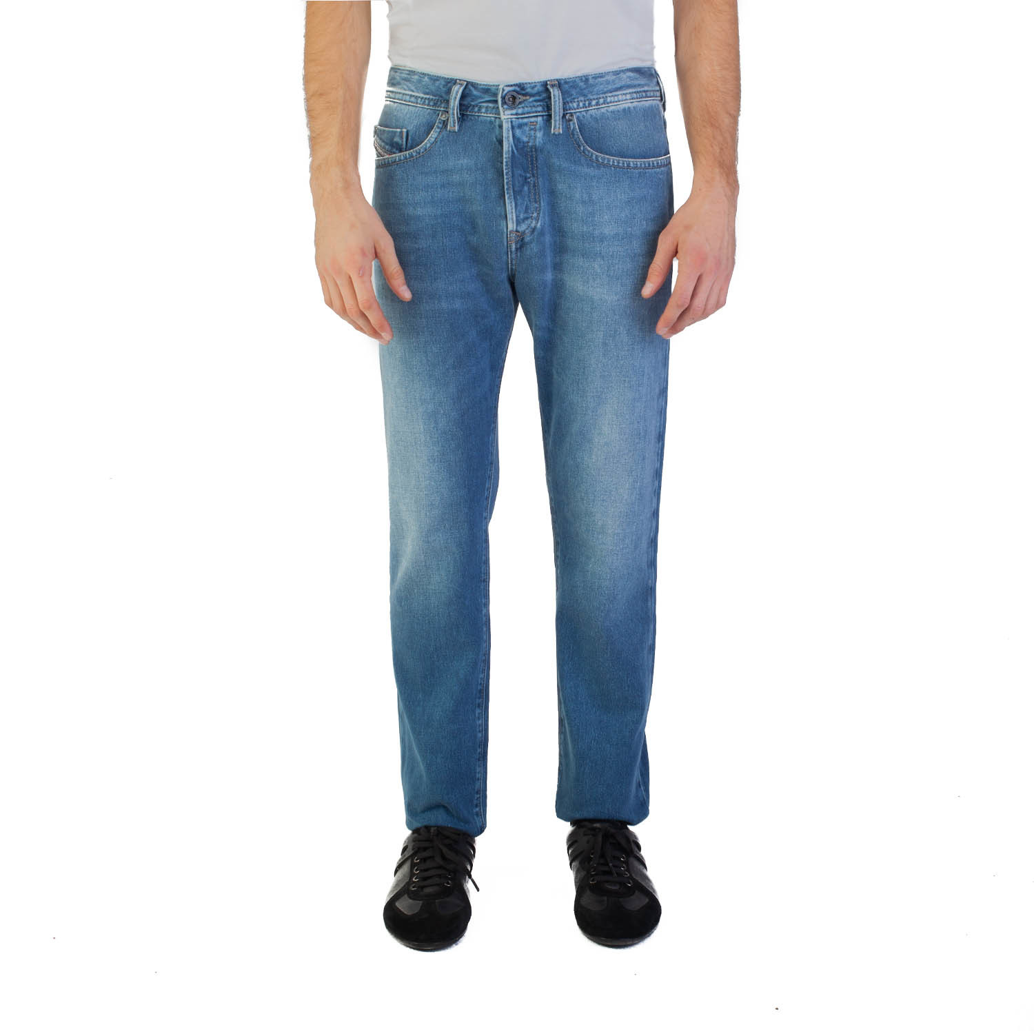 Diesel // Regular Slim-Tapered Fit Buster 084EF Jeans // Blue (US: 30 ...