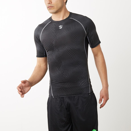 Fitness Skin Top Short Sleeve // Black + Gray (S)