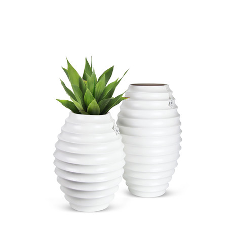 Stratus Vase // White (18"H)