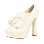 Bottega Veneta // Leather Flap Front + Bow Heels // White (Euro: 35.5)