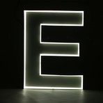 Quizzy Neon Style Letter "E"