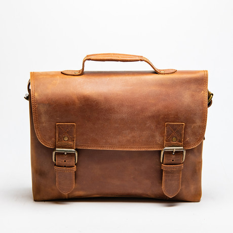 Daily Leather Messenger Bag // Distressed - Hides Canada - Touch of Modern