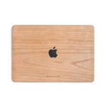 EcoSkin // Wooden Macbook Cover // Cherry (Macbook 13" Pro / Pro Touchbar)