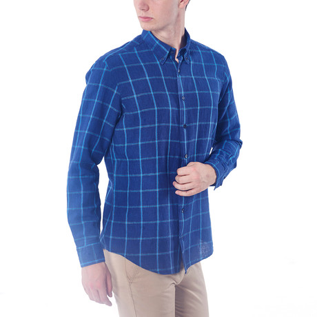 Plaid Button-Up Shirt // Dark Blue (XS)