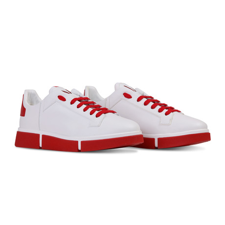 Ali Sneaker // White + Red (Euro: 39)