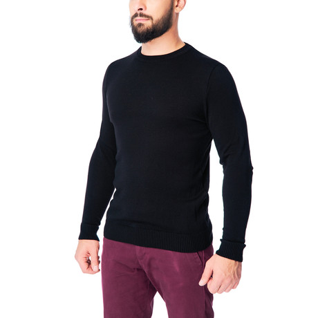 Crew-Neck Solid Wool Sweater // Black (S)