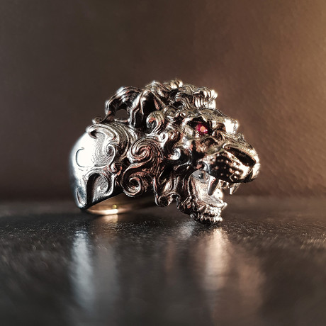 Majestic Lion Ring // Sterling Silver + Black Rhodium Plated (6)
