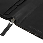 Tunbridge Travel Wallet // Black