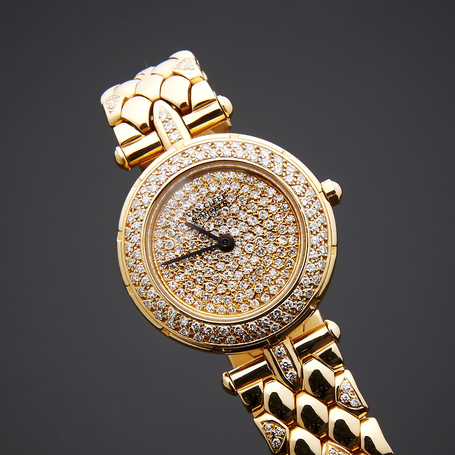 Van Cleef & Arpels Quartz // 13607 // Pre-Owned - Sophisticated Ladies ...