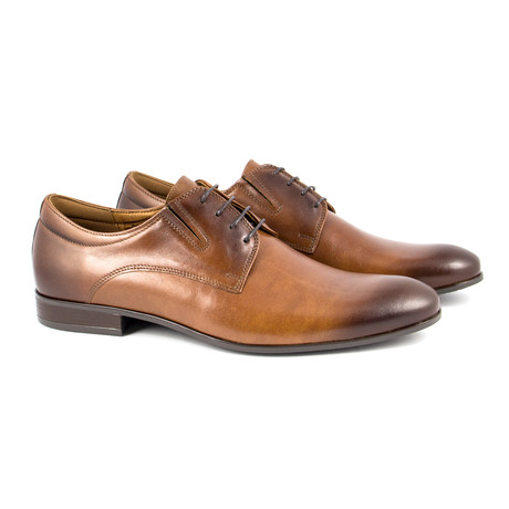 Lorenzo // Brown (US: 7)