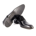Capone // Black (US: 8)