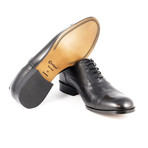 Porto // Black (US: 12)