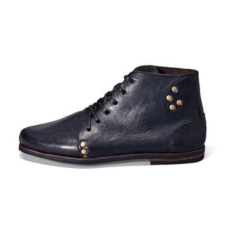 Garrett Shoe // Black (Euro: 39)