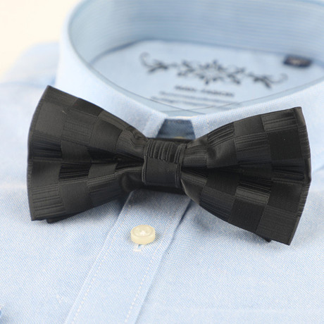 Silk Bow Tie // Black Squares