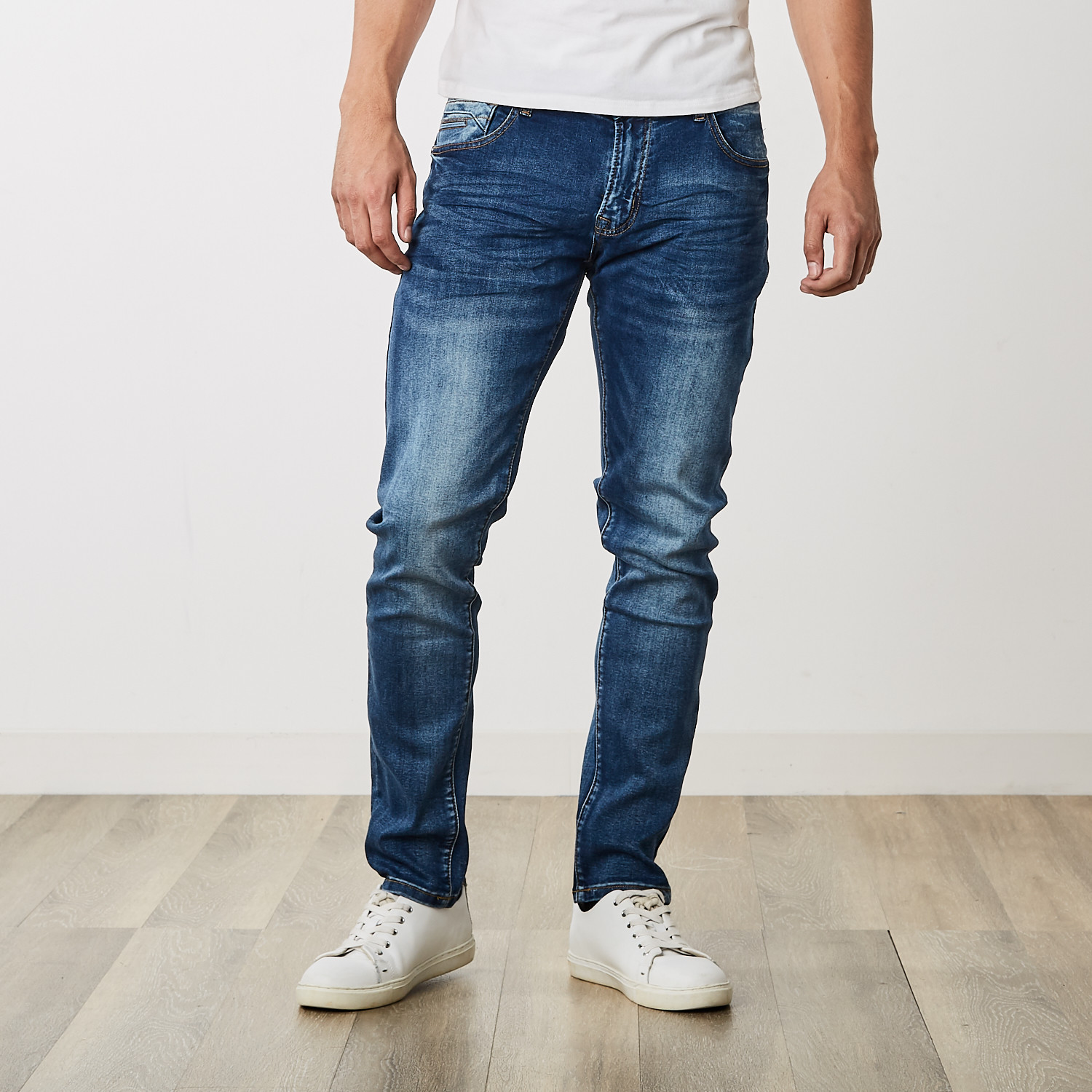 Denim Jeans V1 // Medium Blue (38WX32L) - Xray Jeans - Touch of Modern