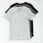 V-Neck T Shirt // Pack of 3 // Black + Gray + Light Gray (M)