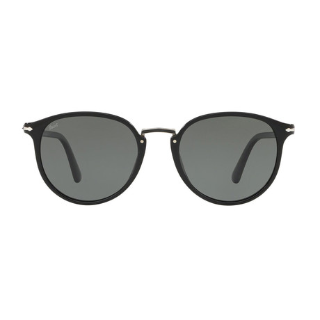 Typewritte Edition 3210 Sunglasses // Black + Gray