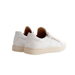 Women's G. Leoni Sneaker// White (Euro: 40)